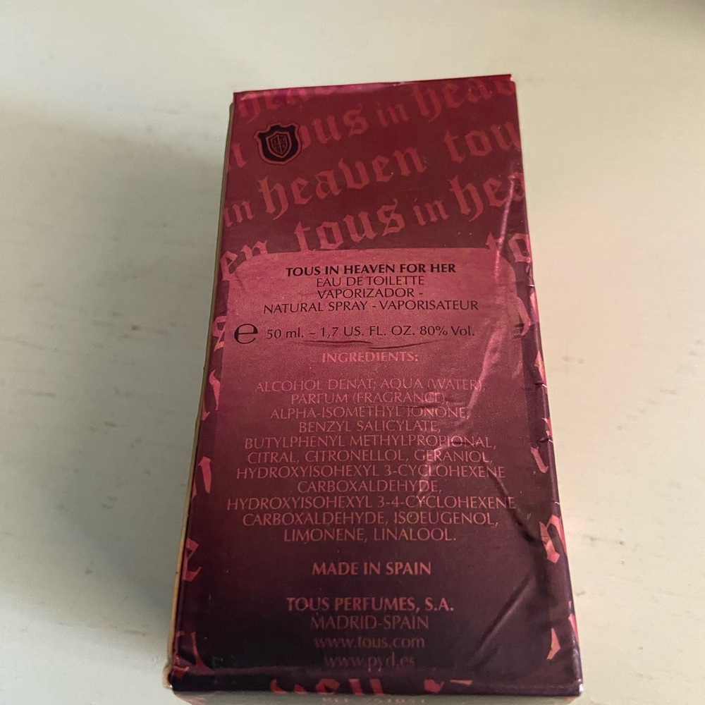 Tous - Picture 2 of 3